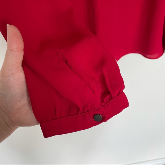 Reitmans XXL Red Blouse, shoulder ruffle detail - Picture 5 of 7